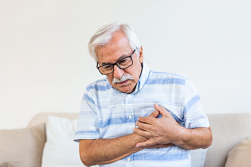 Know the Acute Symptoms of a Heart Attack - Act Soon!
